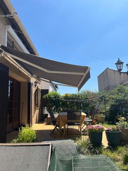 Maison Familiale Idealement Situee Avec Tout Le Confort Nimes Ngoại thất bức ảnh