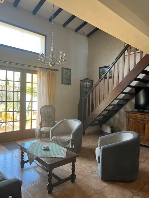 Maison Familiale Idealement Situee Avec Tout Le Confort Nimes Ngoại thất bức ảnh