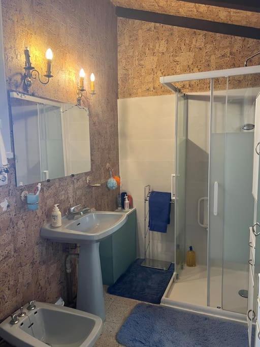 Maison Familiale Idealement Situee Avec Tout Le Confort Nimes Ngoại thất bức ảnh